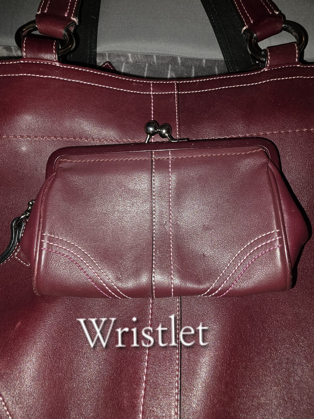 Coach Women's Burgundy Leather Tote Bag with Wristlet & Card Holder - Picture 7 of 16